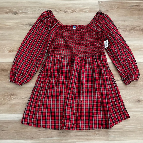 Old Navy Dresses & Skirts - Old Navy Fit & Flare Long-Sleeve Red Plaid Mini Dress XL